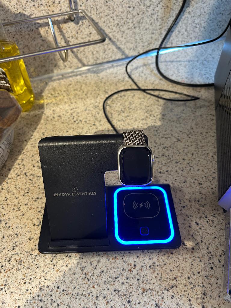 Apple Watch te koop, Ophalen of Verzenden, Zo goed als nieuw, Zwart, IOS