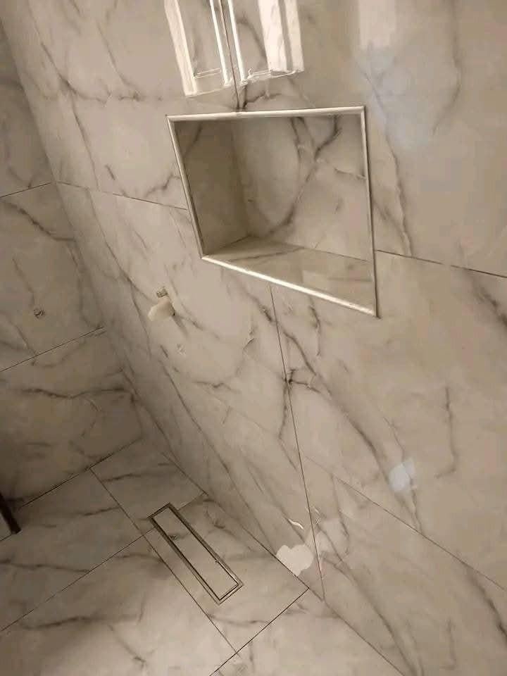 Klusjesman laminaat badkamer keuken, 60 cm of meer, 10 m² of meer, Wandtegels, Keramiek