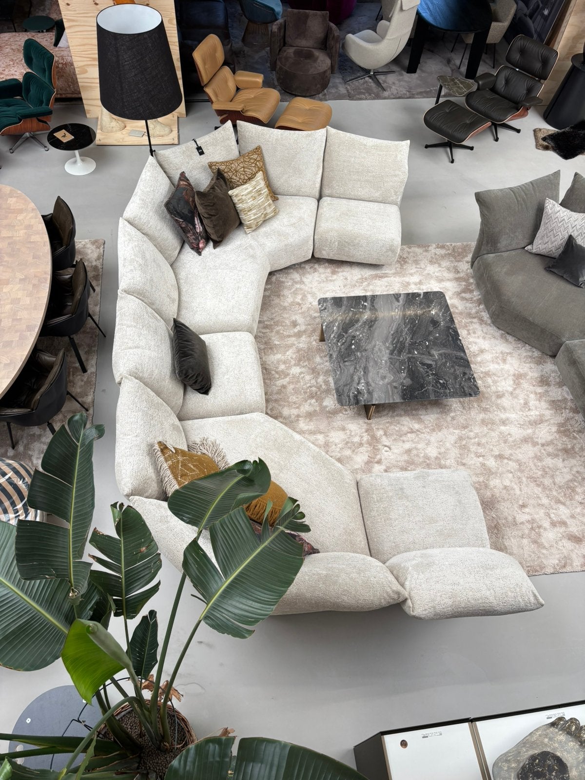 Edra Standard Mega modulaire opstelling stof T 8212 LP 42K, 125 cm of meer, Info @ edra .nl, 9723 CA, Nieuw
