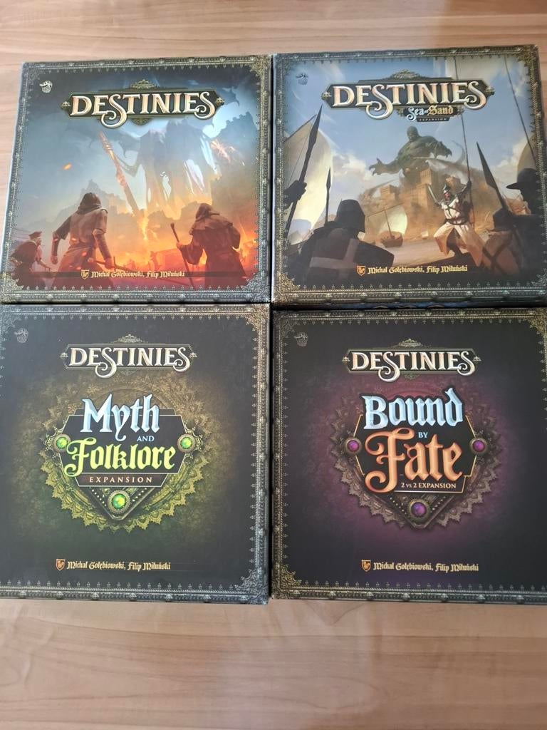 Destinies: Avontuurlijk bordspel met app-integratie, Hobby en Vrije tijd, Gezelschapsspellen | Bordspellen, Een of twee spelers