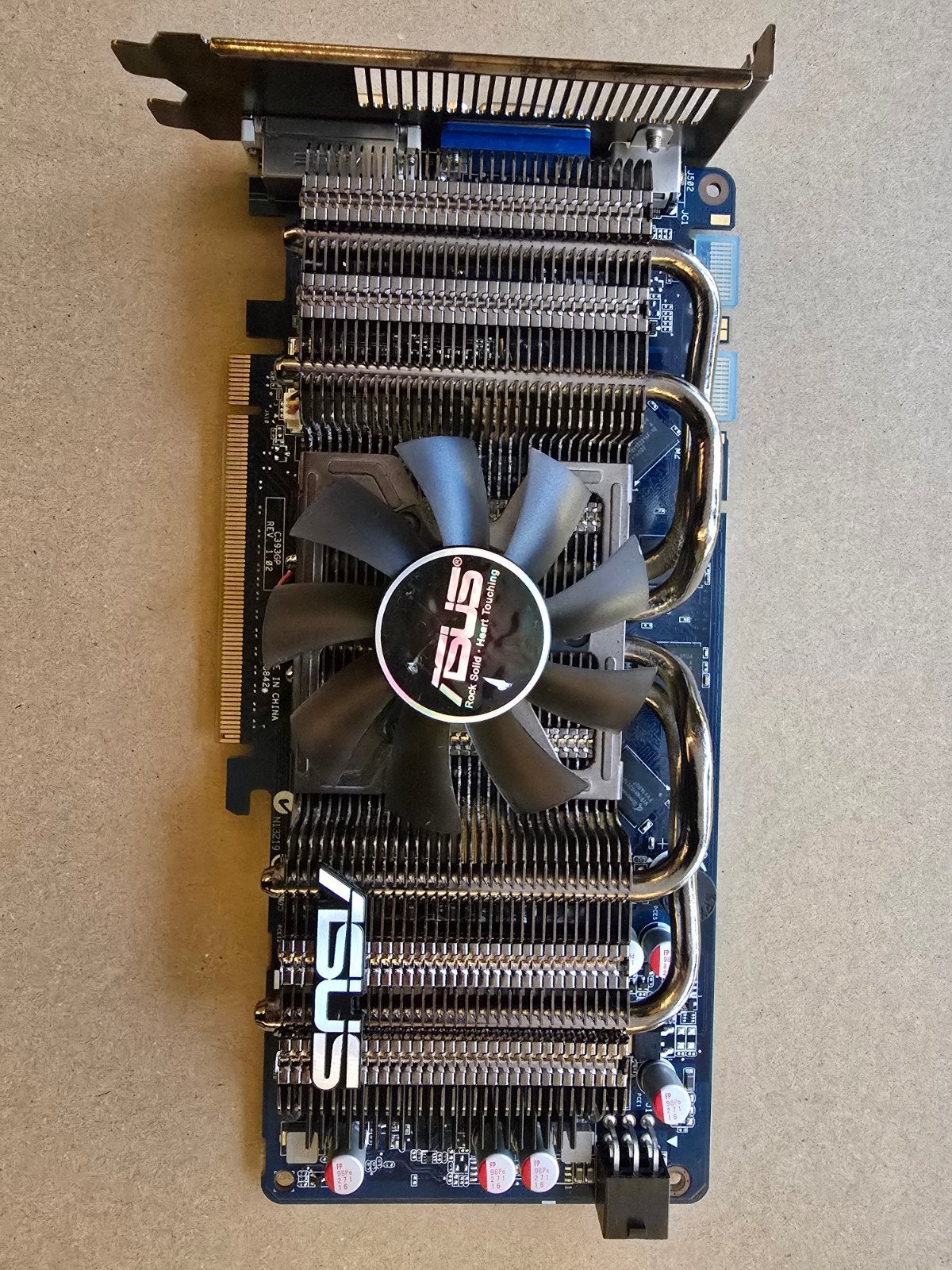 ASUS GeForce GTS 250 Dark Knight 1GB - Retro Videokaart, Computers en Software, Gebruikt, PCI-Express 2, GDDR3, HDMI