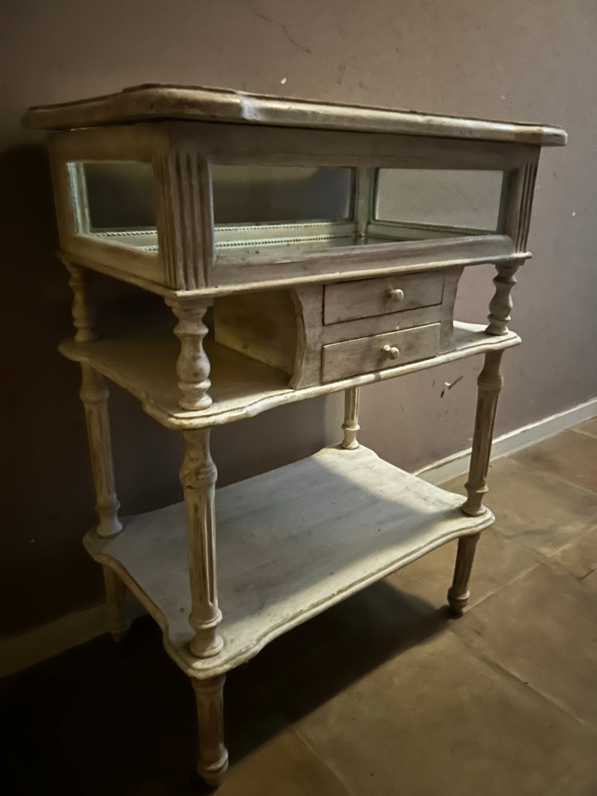 Brocante Vitrinekast met Lades - Wit Hout, Ophalen