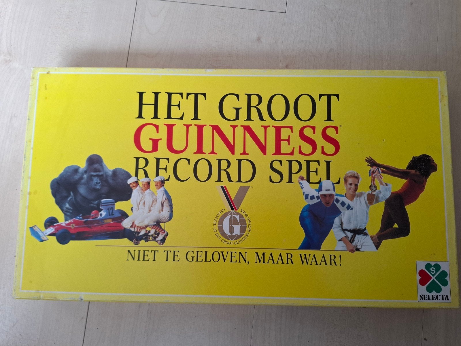 Het groot Guinness Record Spel, Hobby en Vrije tijd, Gezelschapsspellen | Bordspellen, Ophalen of Verzenden