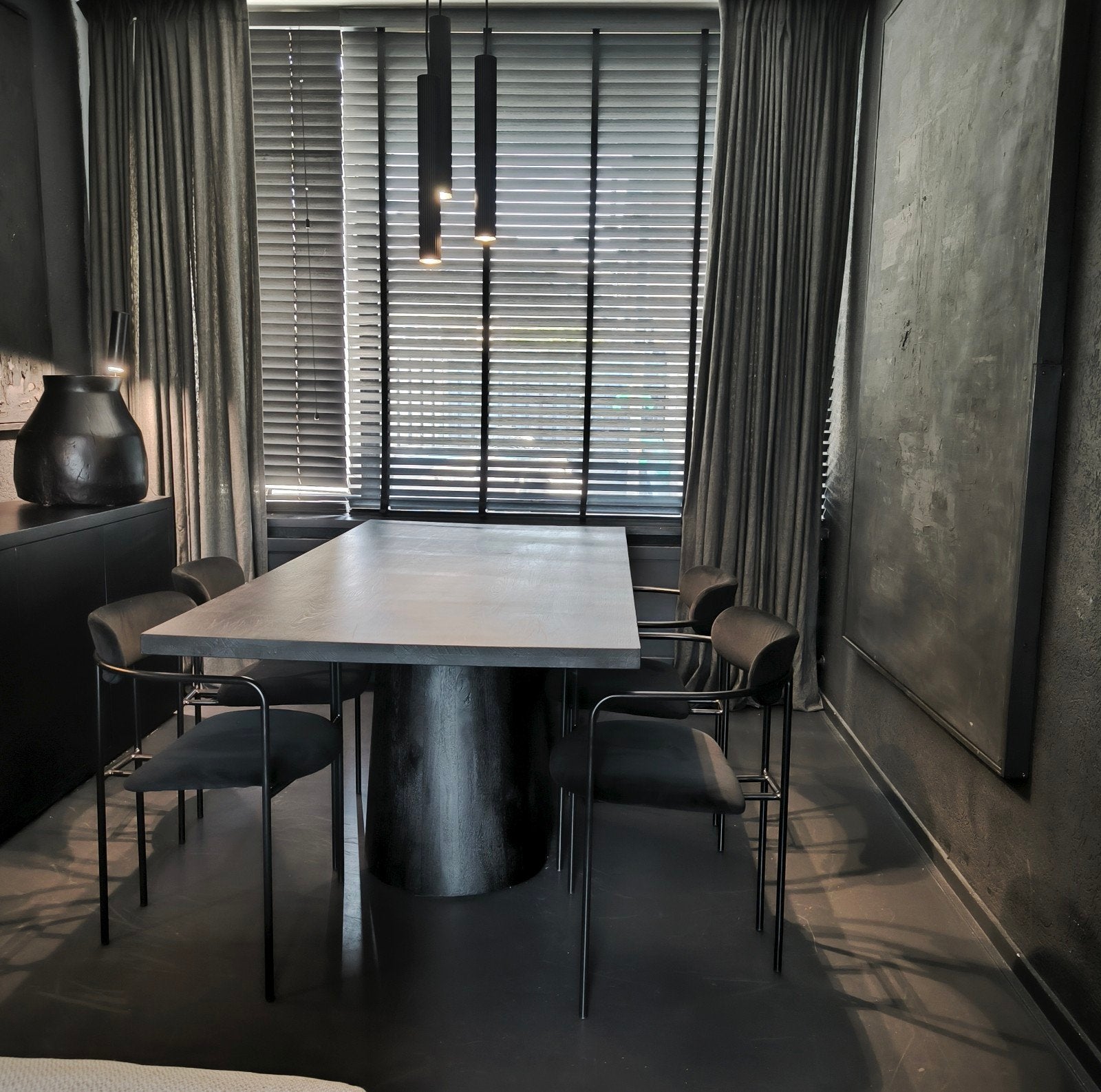 Nieuwe stoel Ivy WOOOD, Huis en Inrichting, Stoelen, Ophalen, Nieuw, Zwart, Eén