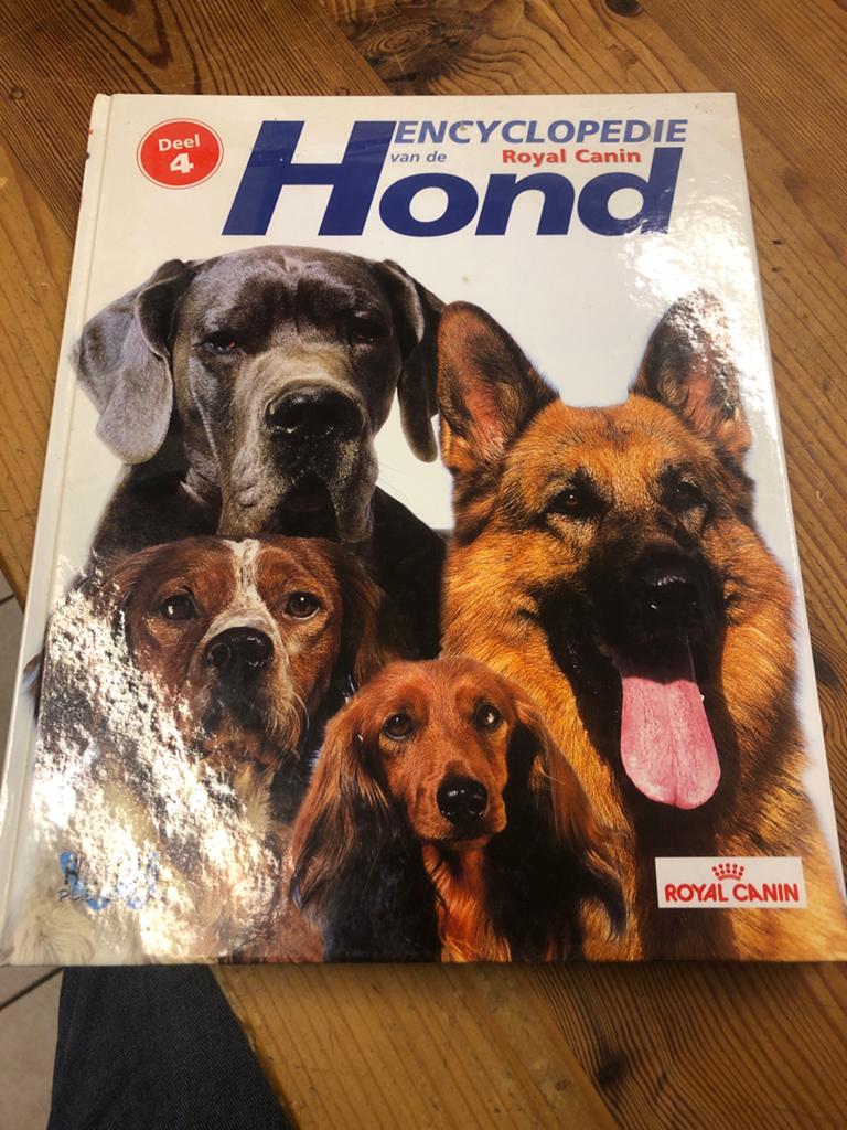 Encyclopedie van de Hond - Deel 4 (Royal Canin), Ophalen, Gelezen, Honden