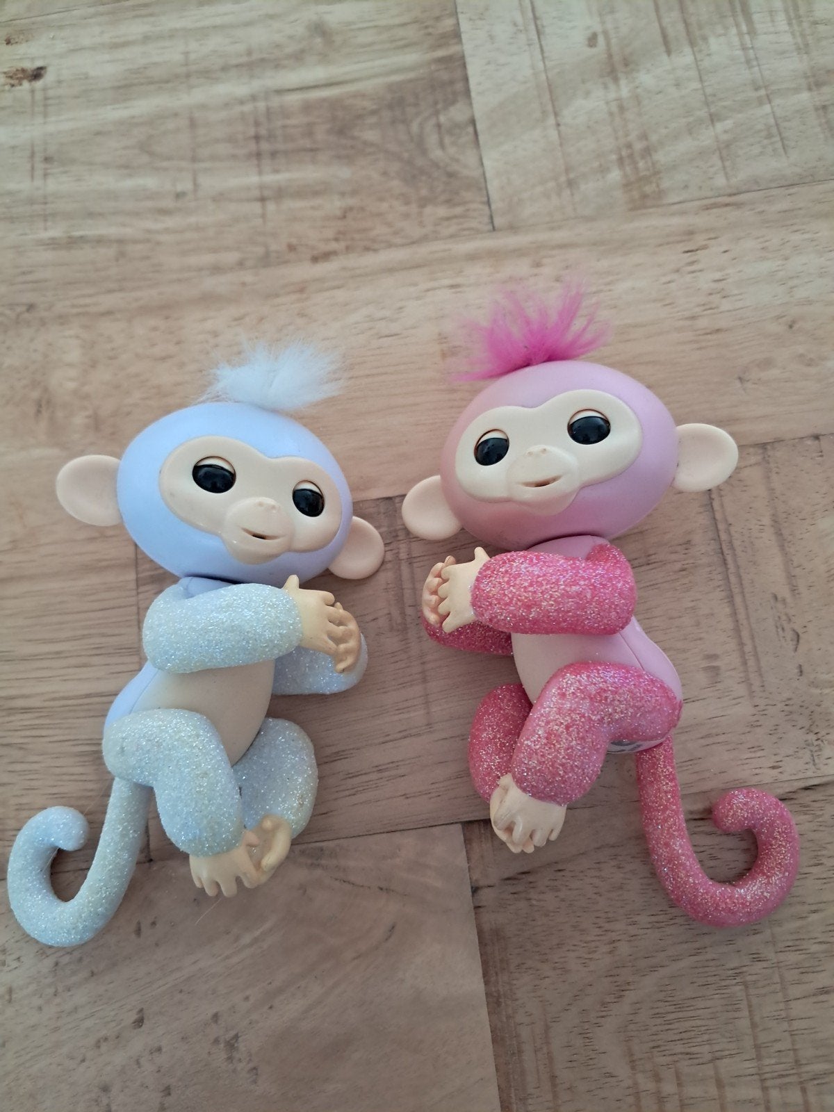 Fingerlings: Roze en Witte Interactieve Aapjes, Ophalen of Verzenden, Gebruikt