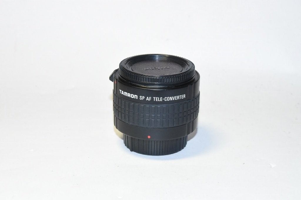 Nikon-Tamron SP-AF 300F FNs 2x tele-converter, Ophalen of Verzenden, Zo goed als nieuw, Nikon F-mount, Lensdoppen
