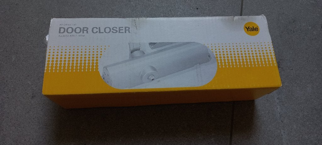 Yale Deurdranger - Nieuw in Doos, Ophalen, Nieuw, Overige materialen, Overige typen