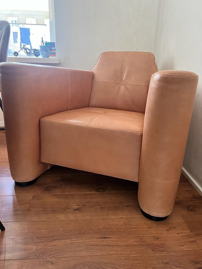 Linteloo stoel & bijbehorende tafel, Huis en Inrichting, Ophalen, Gebruikt, 50 tot 75 cm, Leer