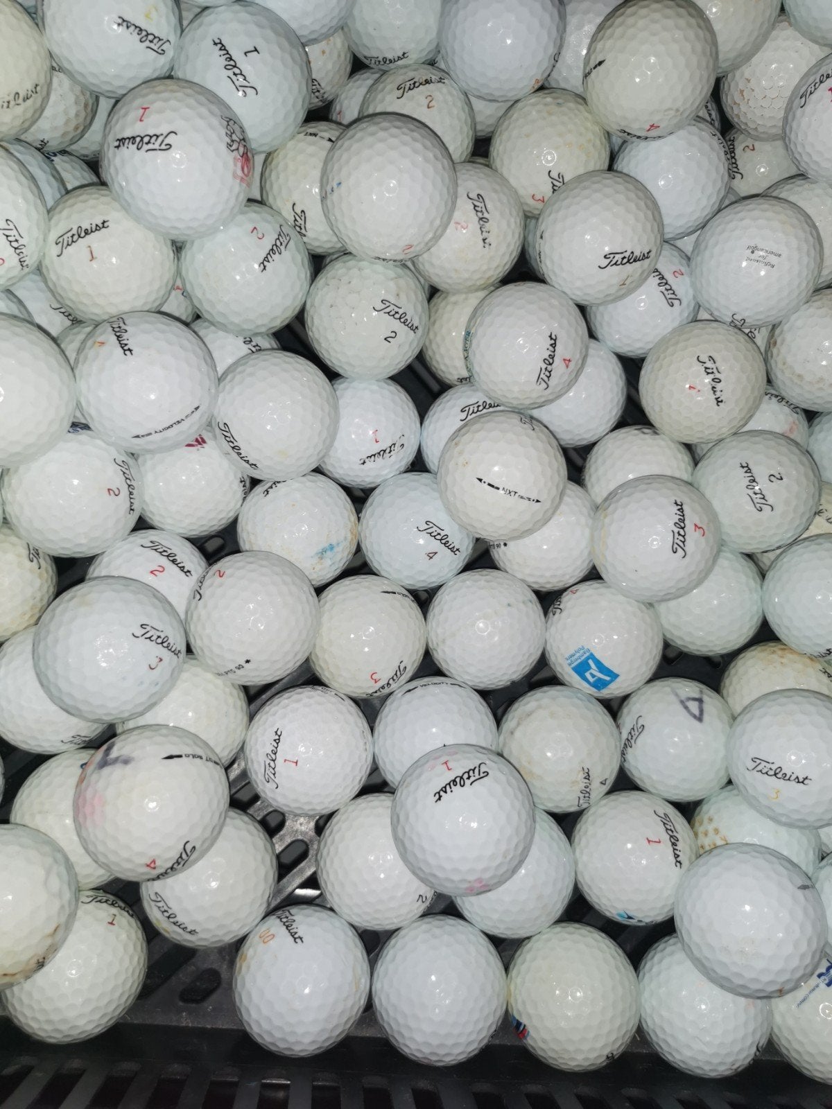 Titleist golfballen mix 100 stuks, Sport en Fitness, Golf, Ophalen of Verzenden, Bal(len)