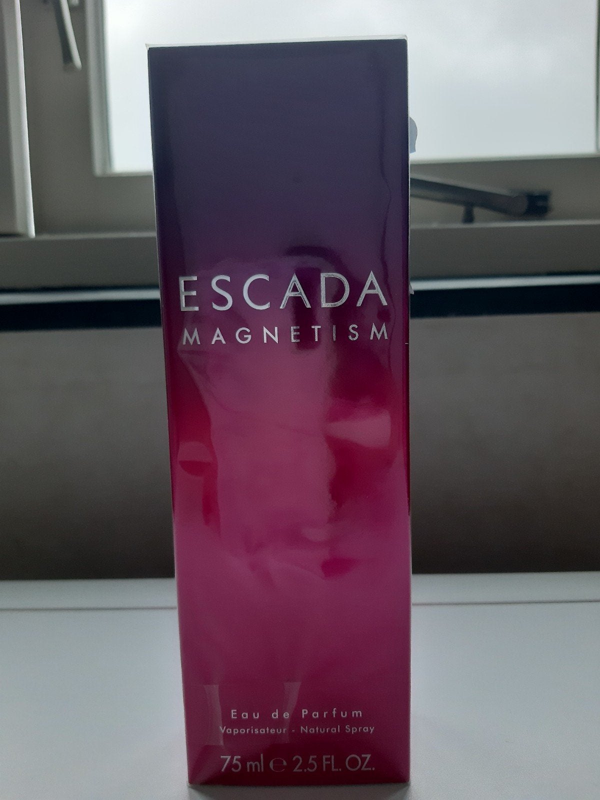 Escada Magnetism Eau De Parfum 75ML., Verzenden, Nieuw