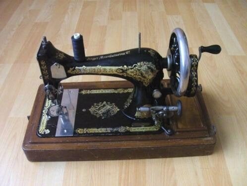 Antieke Singer Naaimachine "Vibrating Shuttle" Klasse 28, Antiek en Kunst, Antiek | Naaimachines, Ophalen