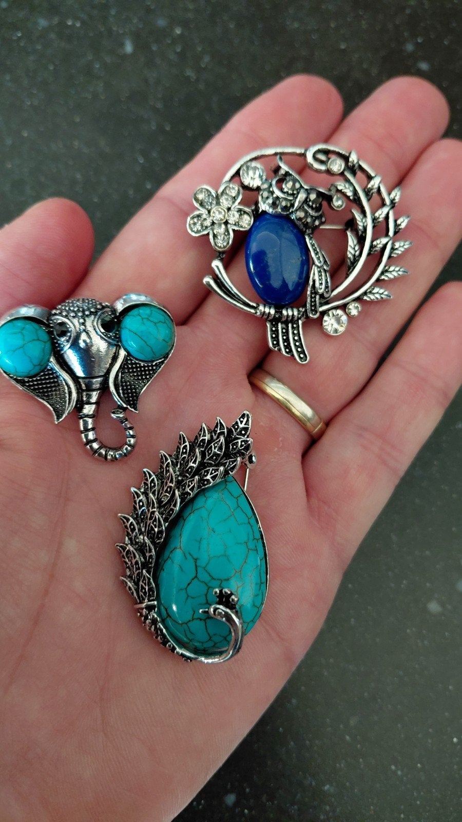 Edelstenen broches - uil, olifant, pauw - sieraad, Ophalen of Verzenden