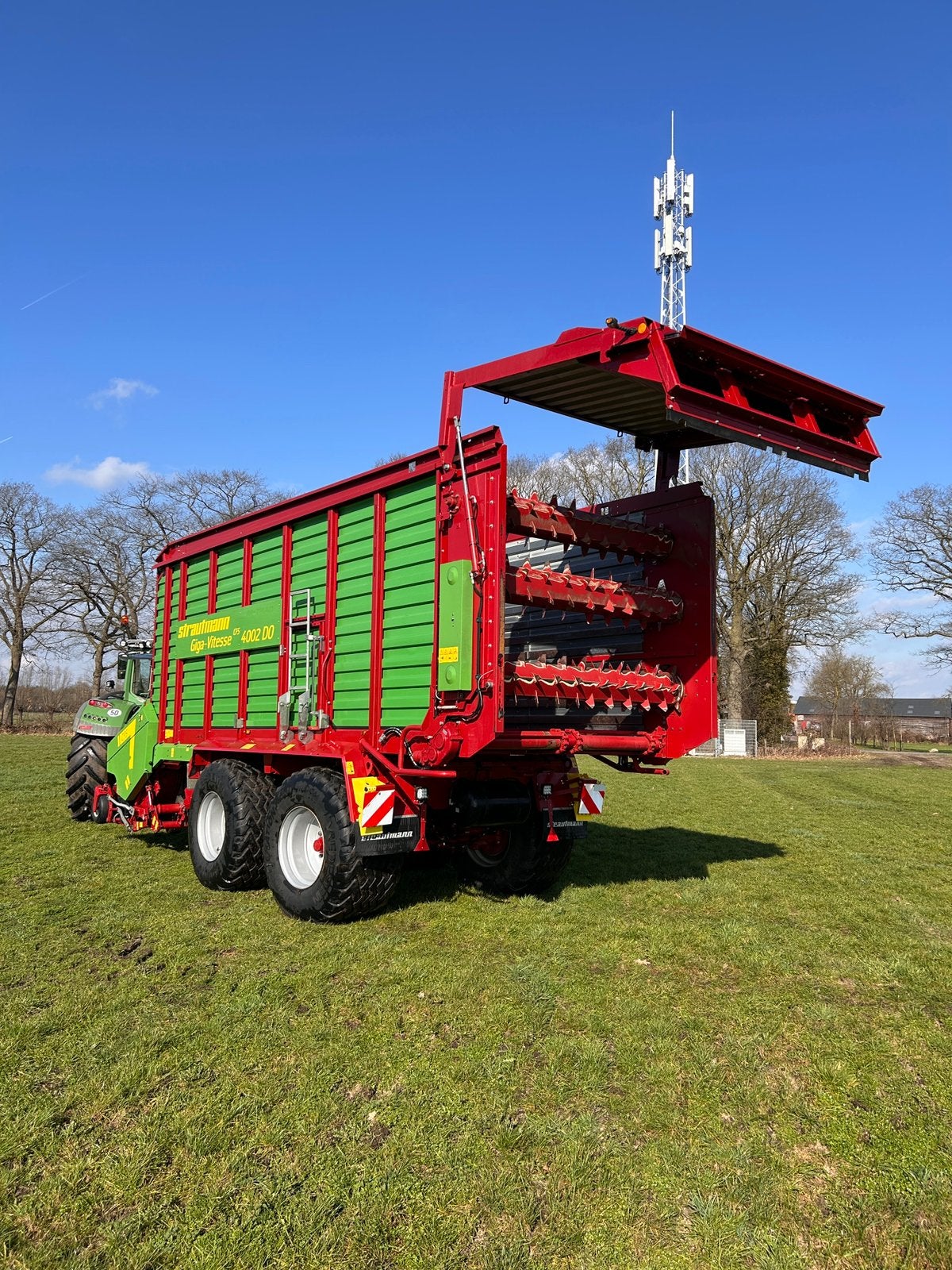Strautmann cfs 4002 DO, Ophalen