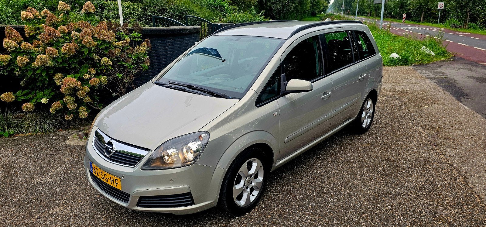 Opel Zafira 1.6 uitv 2007 zeer mooi 7 pers, Auto's, Voorwielaandrijving, Stof, Zwart, 4 cilinders