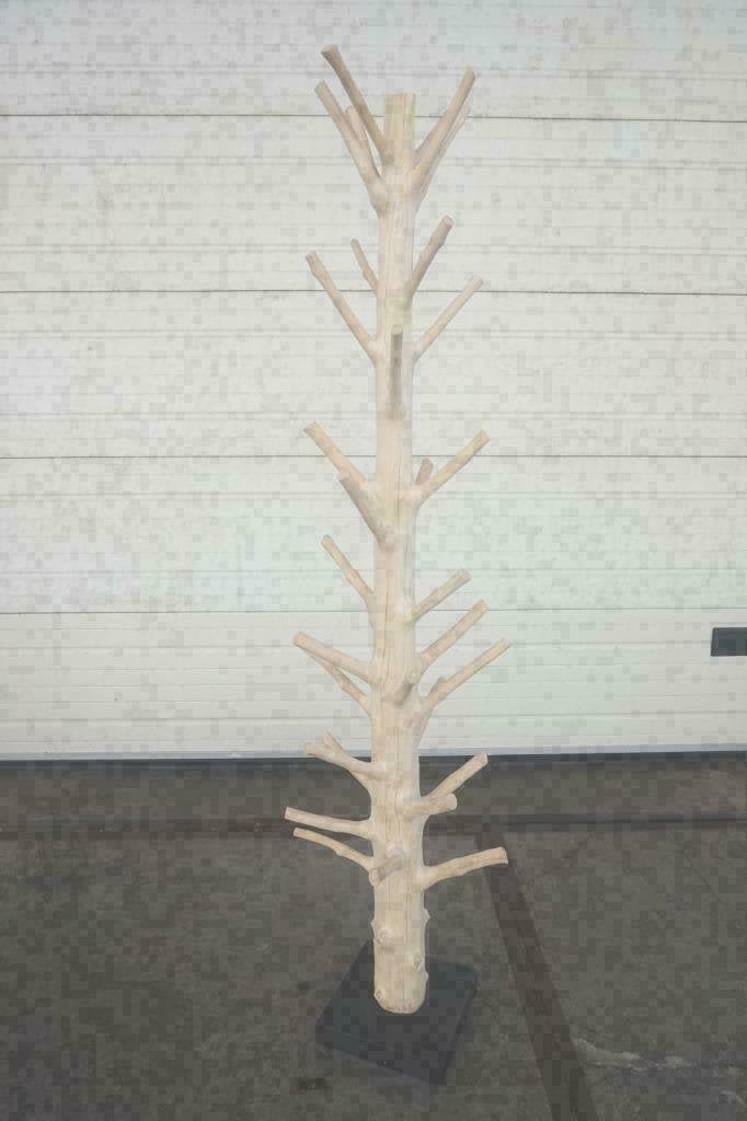 kapstokboom van hout met metalen voet, 2 meter hoog OP = OP, -, -, Nieuw, Ophalen of Verzenden
