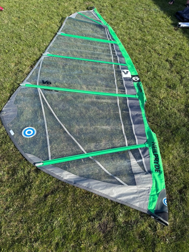 Neilpryde 5.5 surfzeil, Watersport en Boten, Windsurfen, Ophalen, Gebruikt, Zeil