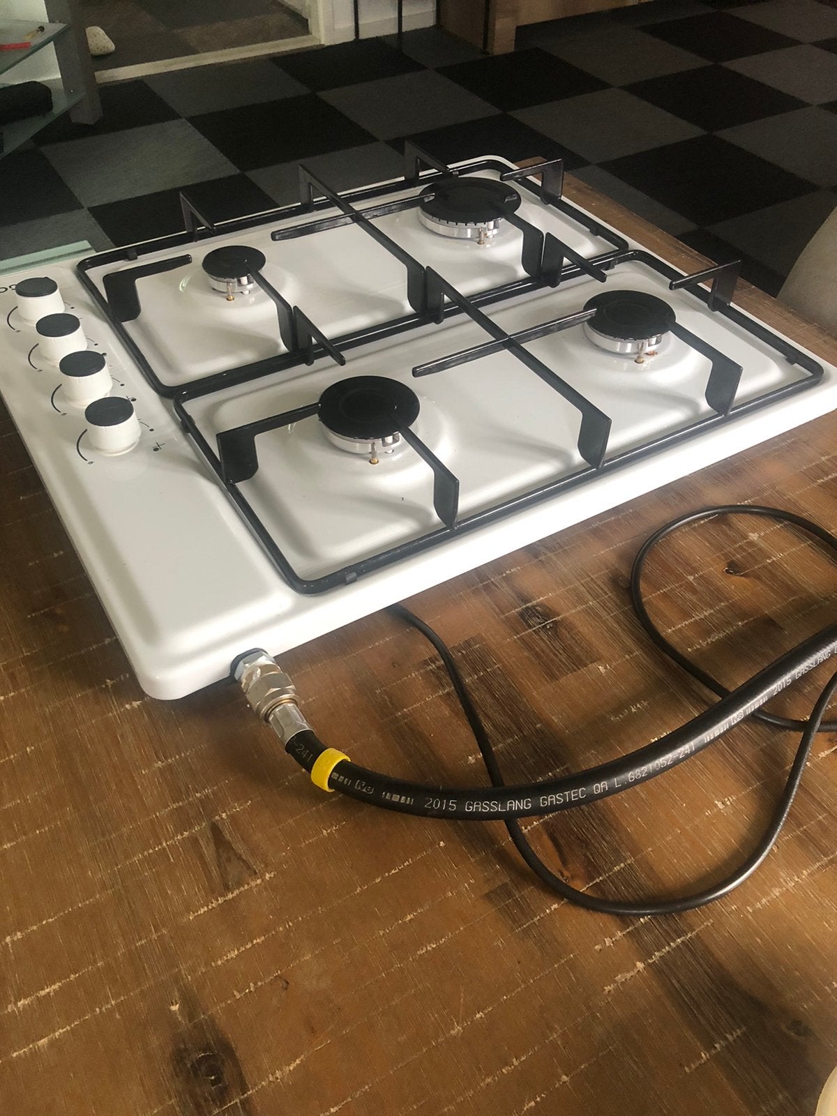 Gasfornuis met gaskabel en electrish aansteker., Witgoed en Apparatuur, Zo goed als nieuw, Gas, Vrijstaand, 85 tot 90 cm