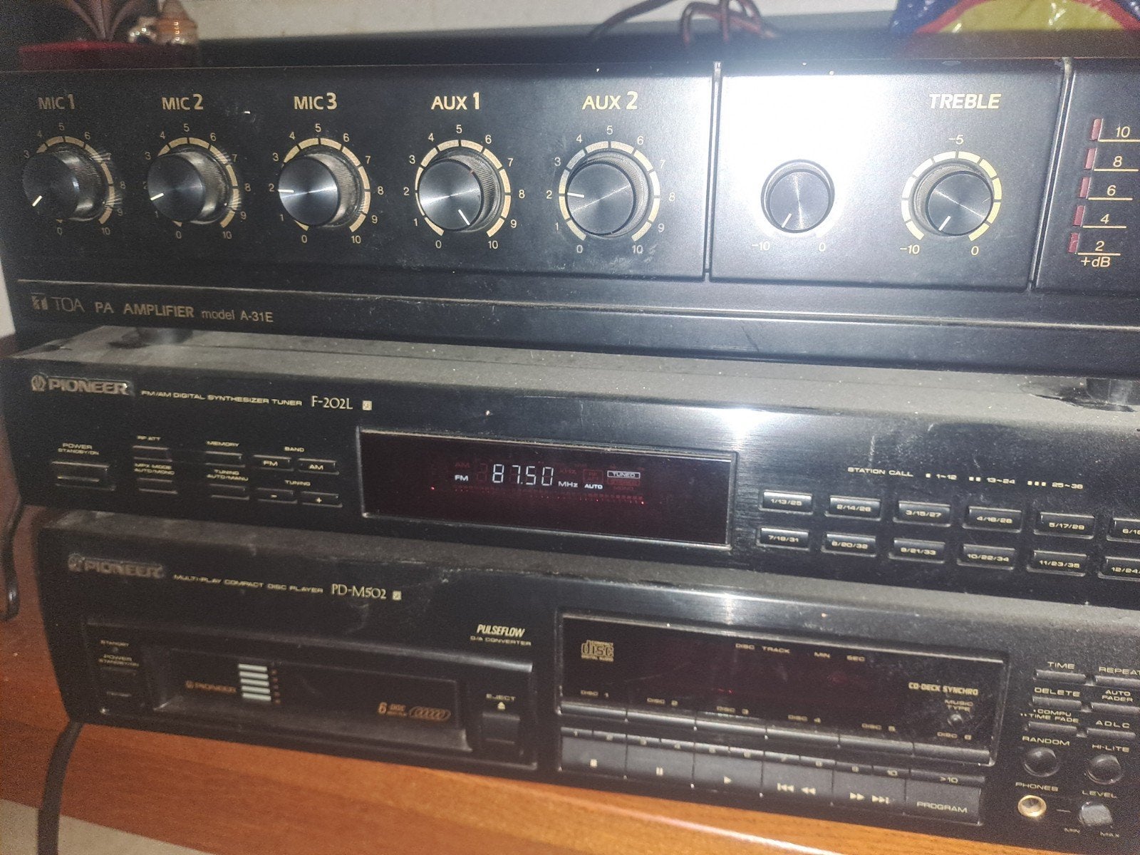 Pioneer PD-M502 CD-wisselaar met F-202L tuner en TOA A-3, Ophalen of Verzenden, Gebruikt, Pioneer, Wisselaar