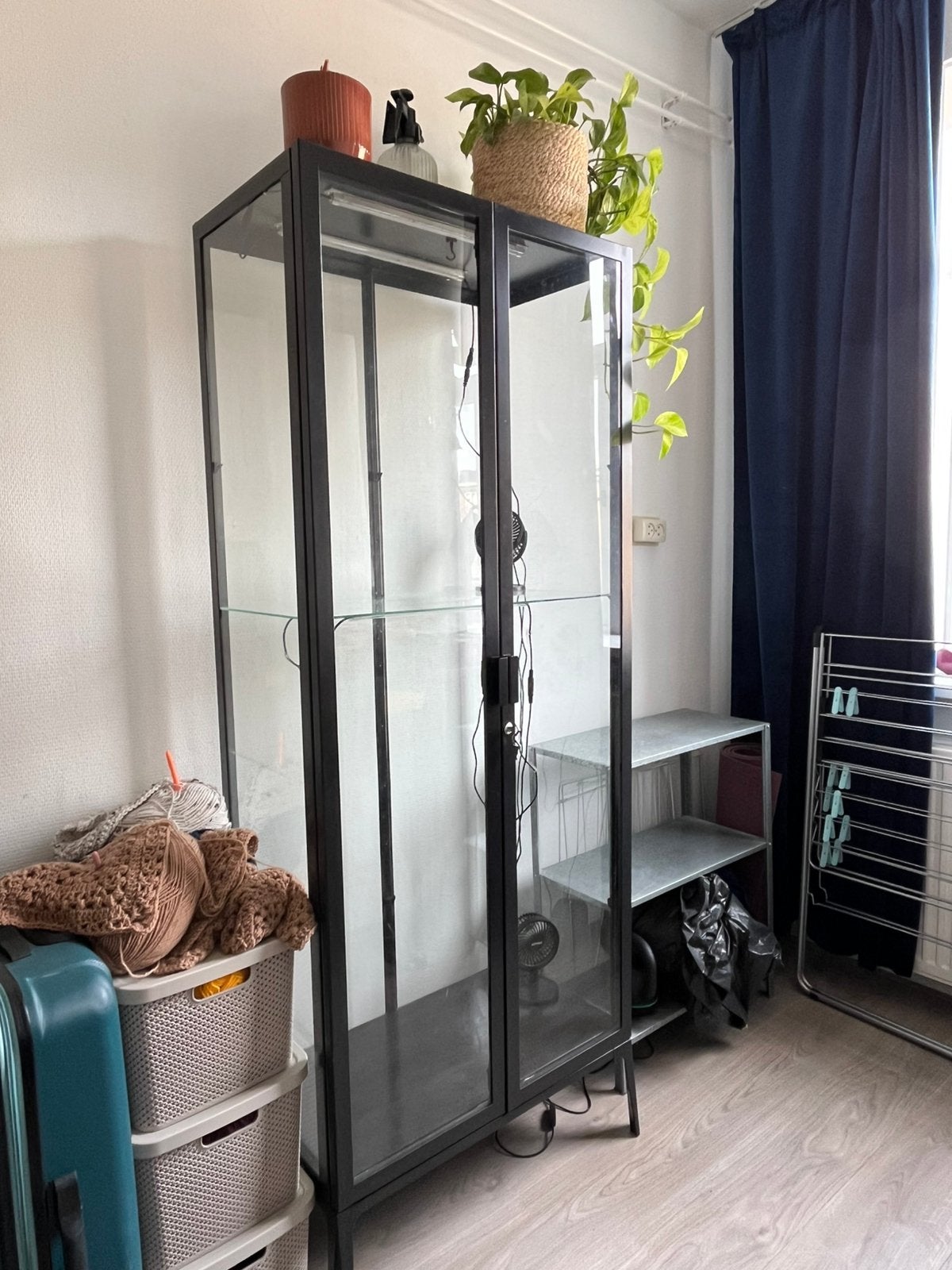 Plantenkast vitrinekast Milsbo, Huis en Inrichting, Kasten | Vitrinekasten, Ophalen, Gebruikt, 50 tot 100 cm, 150 tot 200 cm