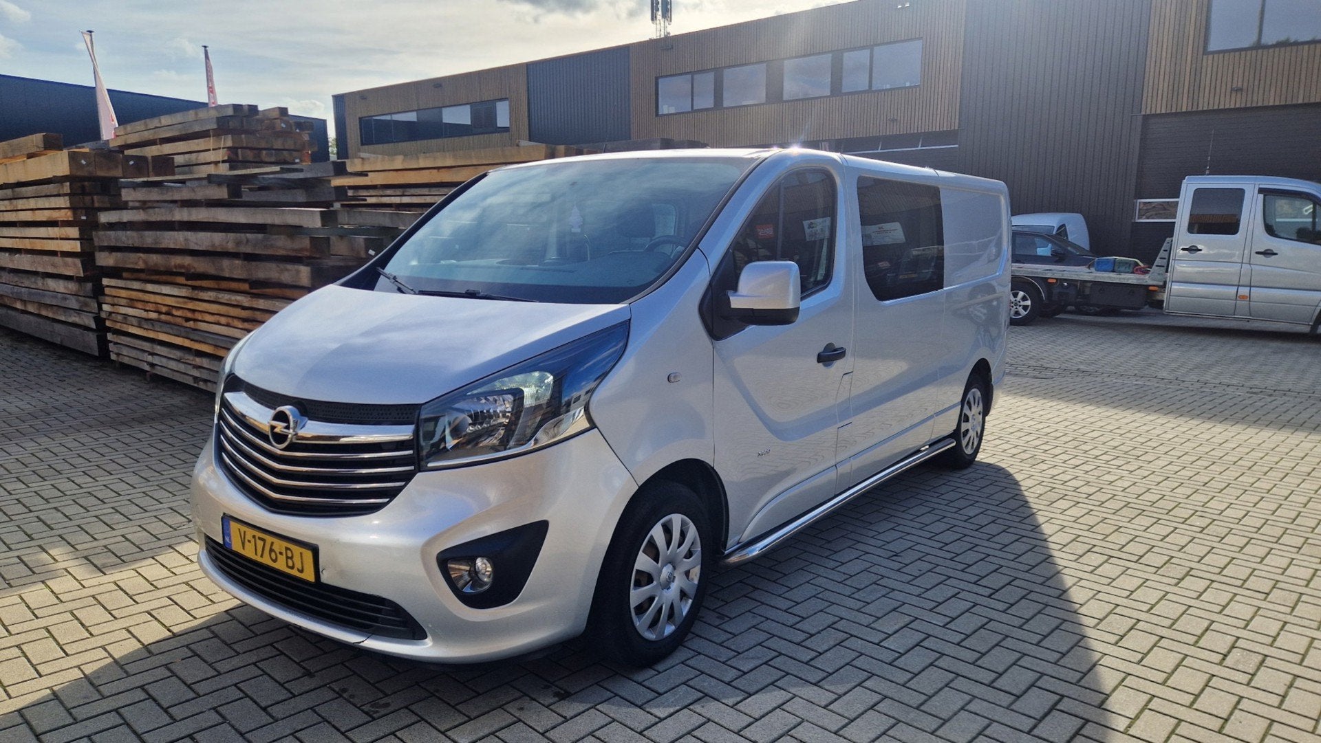 Opel Vivaro 1.6 CDTI L2H1 DC Sport Koppakking Defect !, Voorwielaandrijving, Gebruikt, Euro 6, Origineel Nederlands