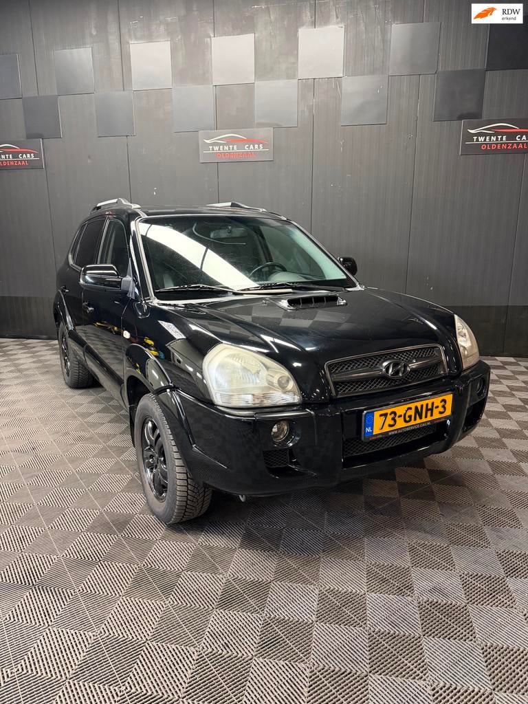 Hyundai Tucson 2.0i Dynamic World Cup edition | Carplay | Le, Auto's, Gebruikt, Zwart, 4 cilinders, Zwart