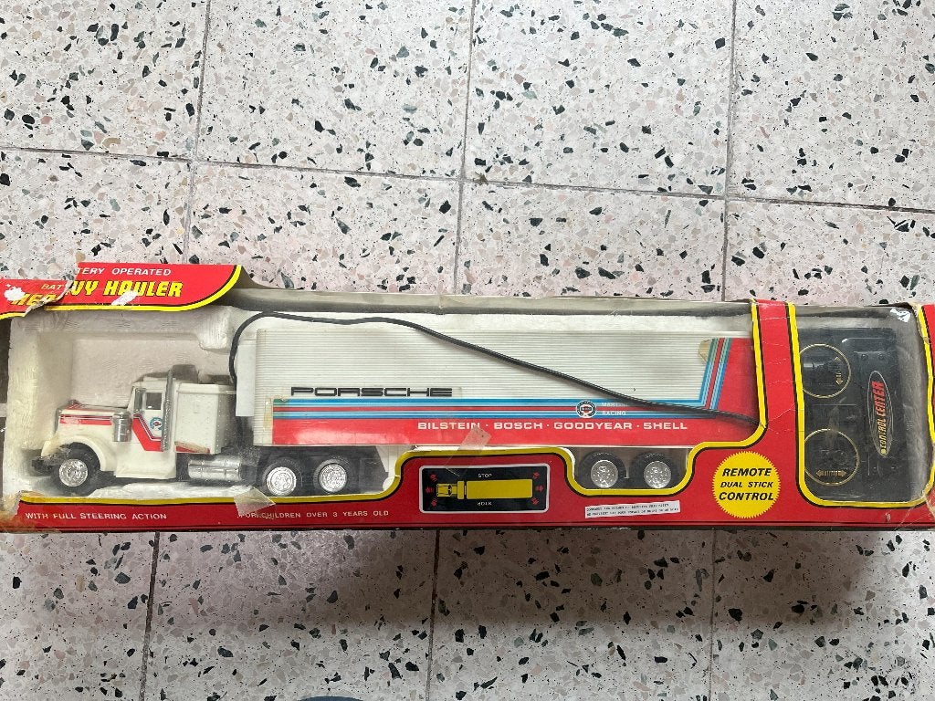 1985 afstandsbestuurbare vrachtwagen, Ophalen of Verzenden, Gebruikt