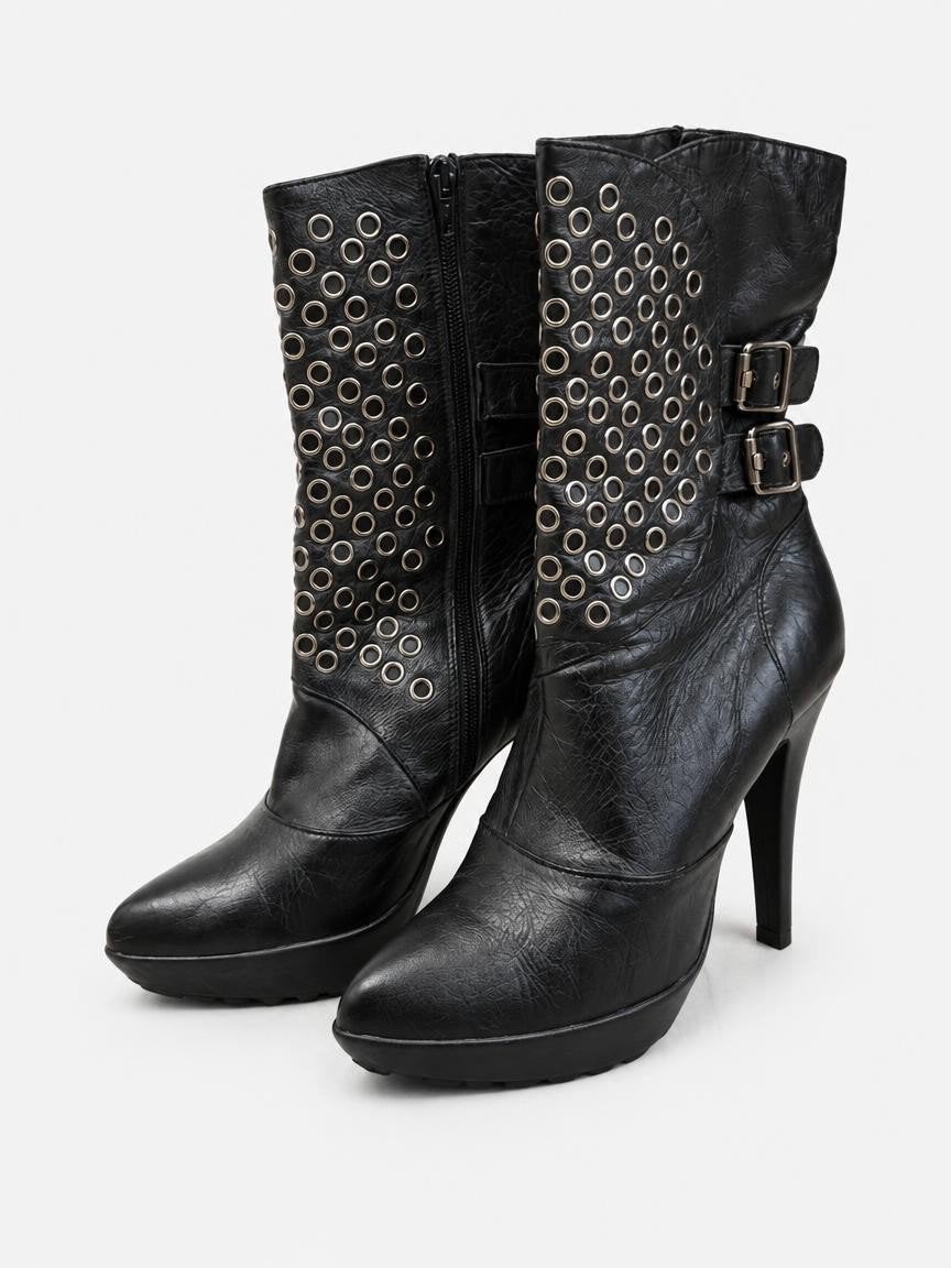 Black leather platform ankle boots with studs & buckles, Kleding | Dames, Ophalen of Verzenden, Zo goed als nieuw, Zwart