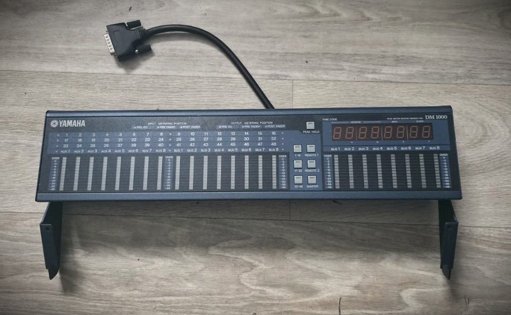 DM1000 Meter bridge, Muziek en Instrumenten, Mengpanelen, Ophalen, Gebruikt