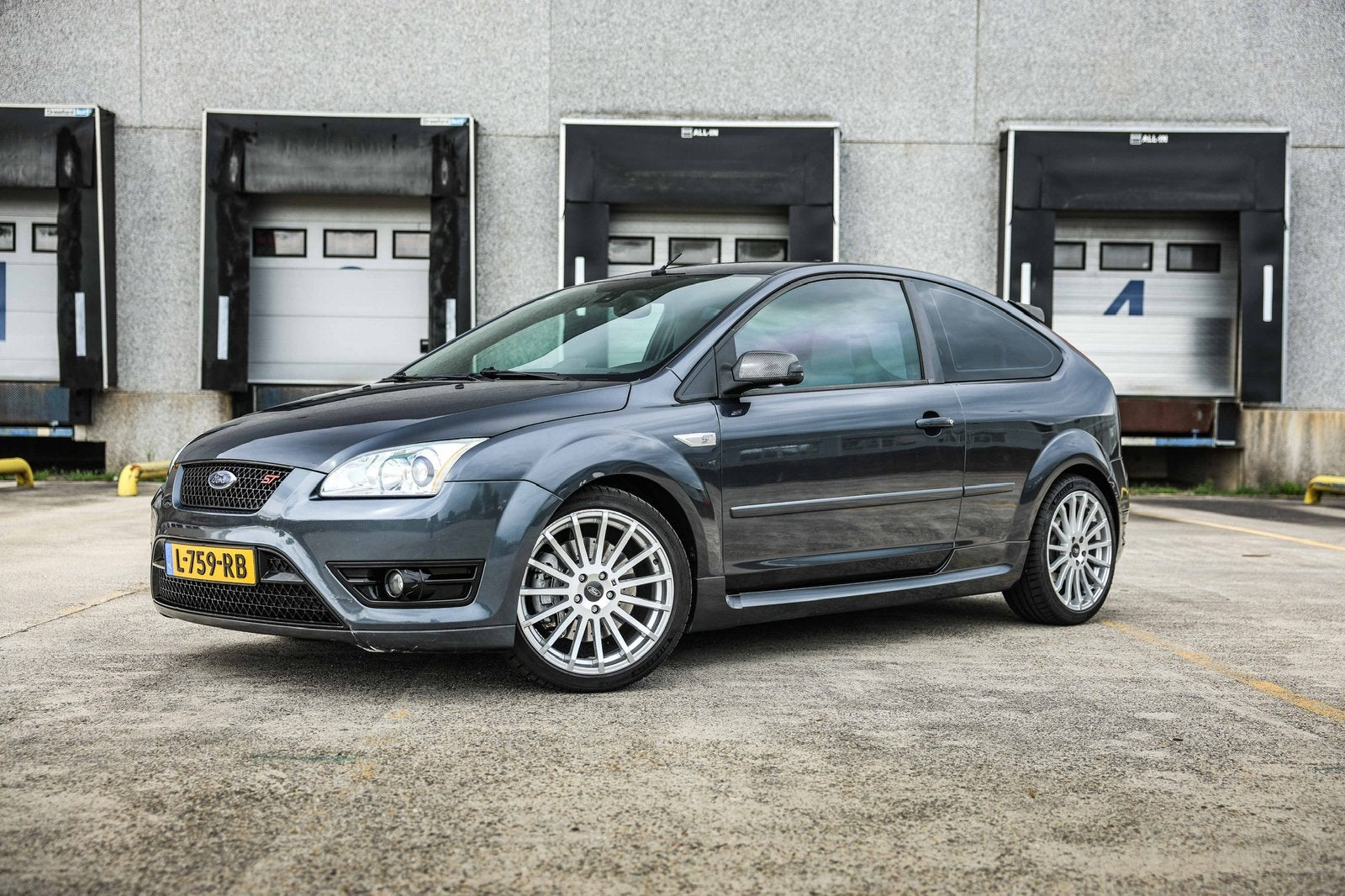 Ford Focus ST (mk2) 2.5-V20 280pk met rs velgen, Auto's, Focus, Stof, 2521 cc, Handgeschakeld