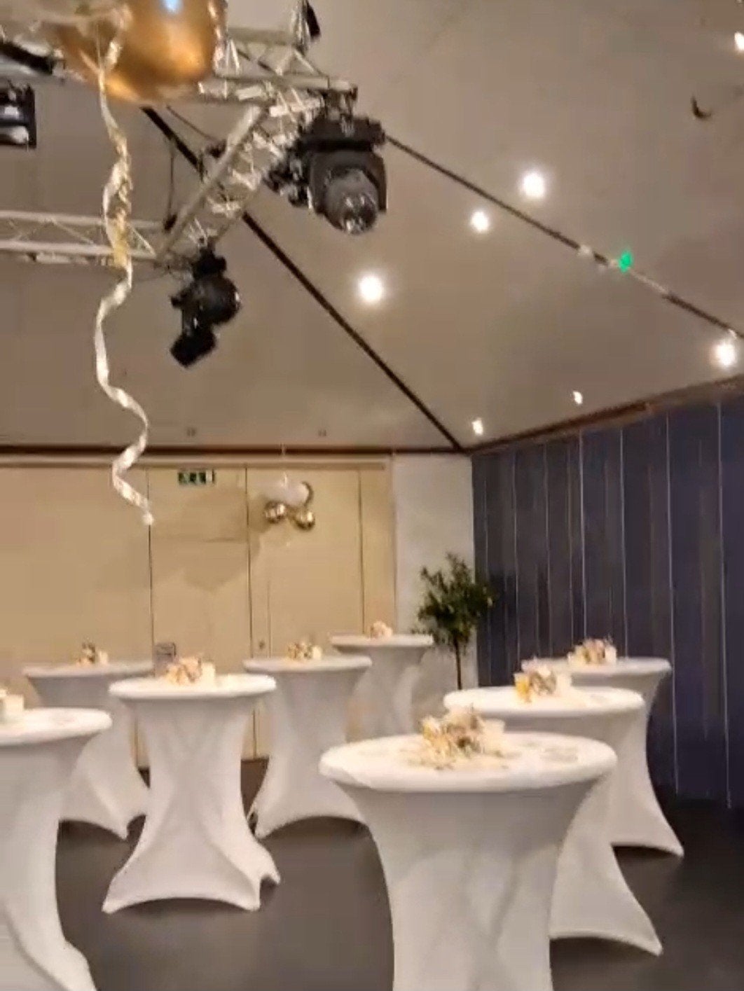 bruiloft artikelen, Ophalen, Zo goed als nieuw, Geboorte of Huwelijk
