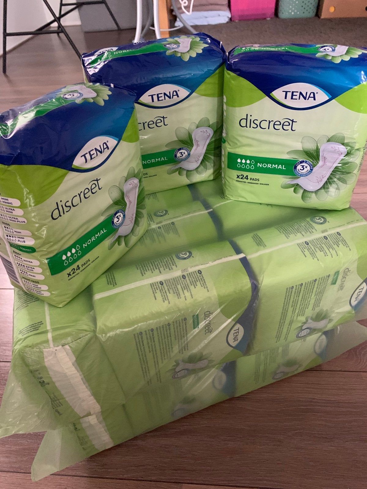 Tena Discreet Normaal, Diversen, Ophalen of Verzenden, Nieuw