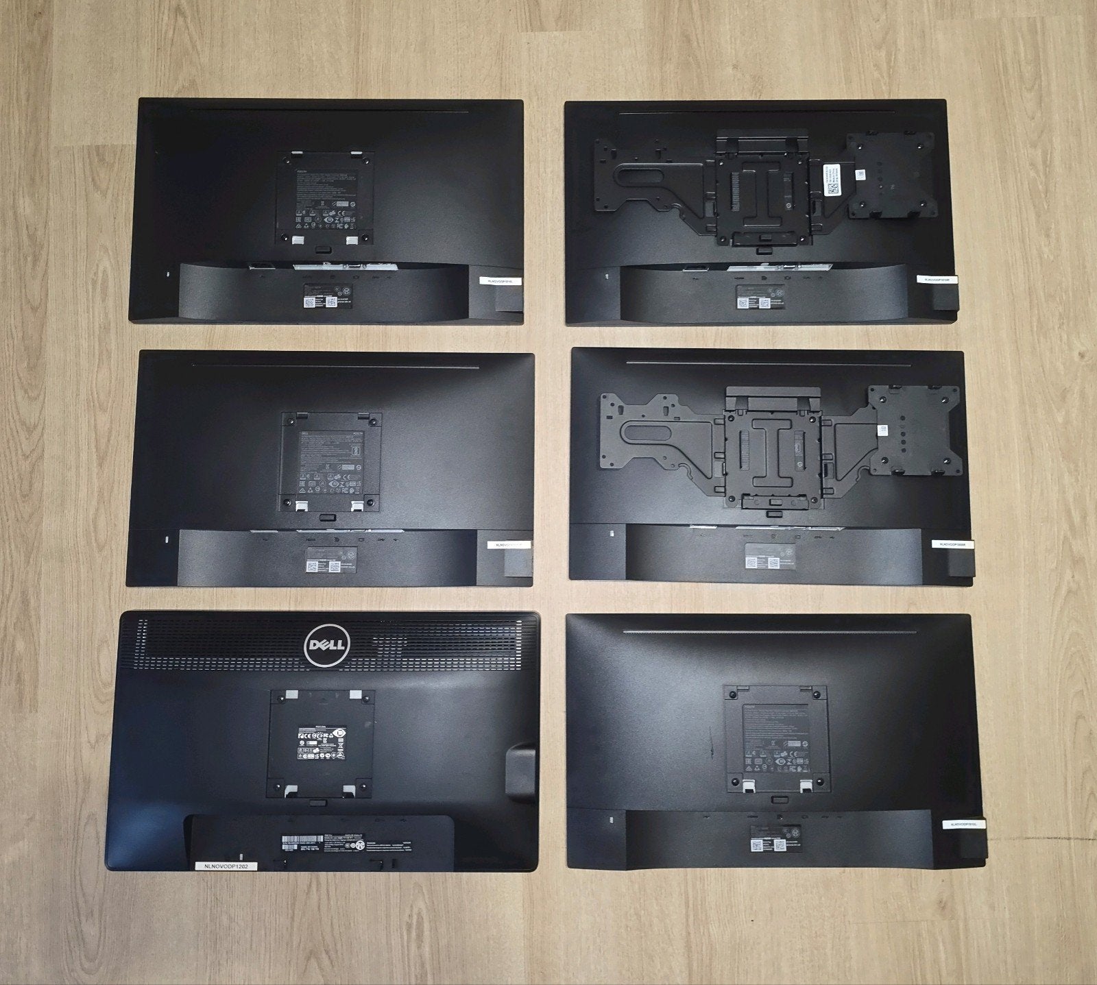 3 Dell monitorstandaarden + 6 Dell monitoren (kantoor), Ophalen, Gebruikt, HDMI, Dell