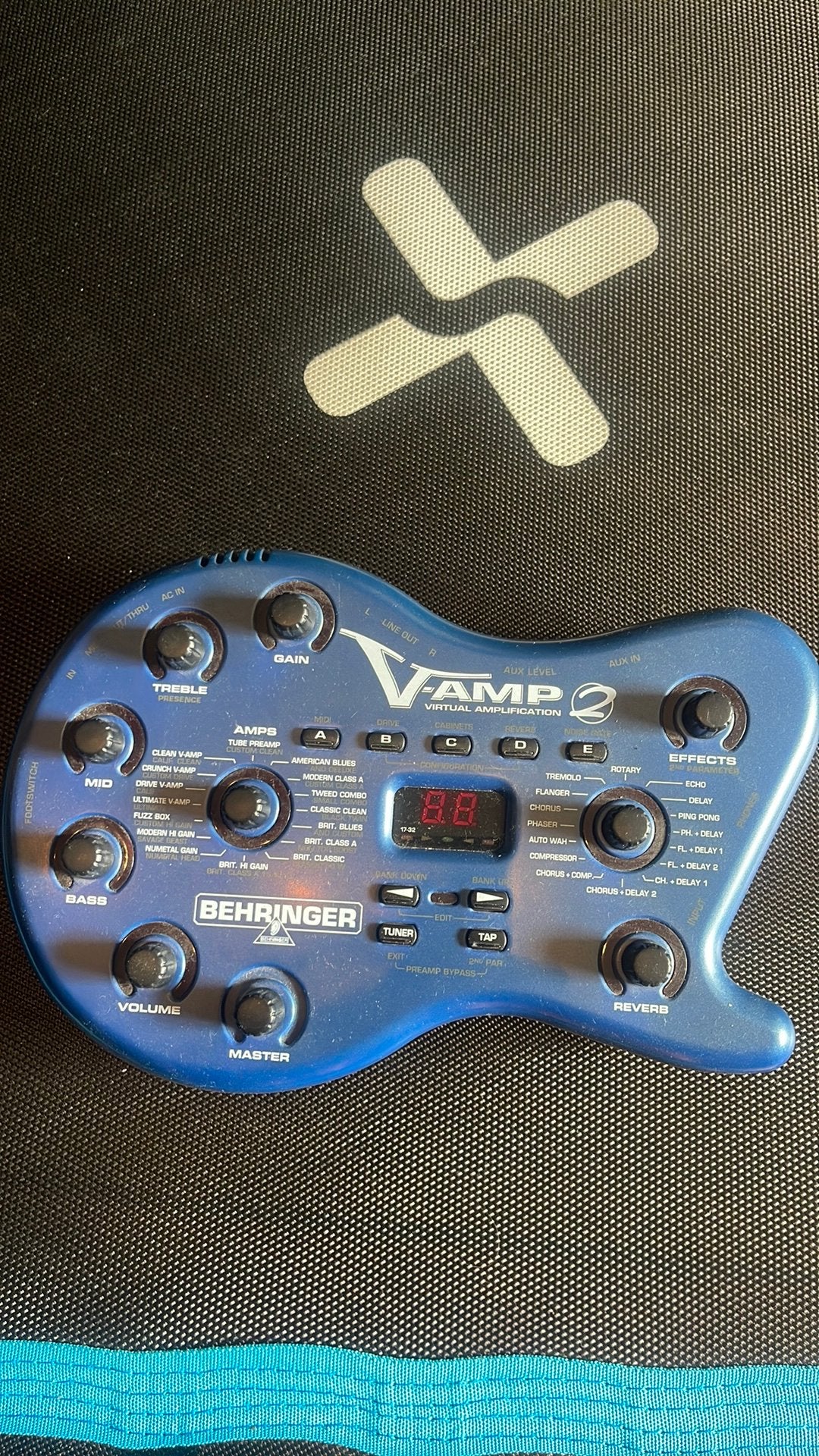 Behringer V- AMP virtual amplification, Ophalen of Verzenden, Zo goed als nieuw, Overige typen