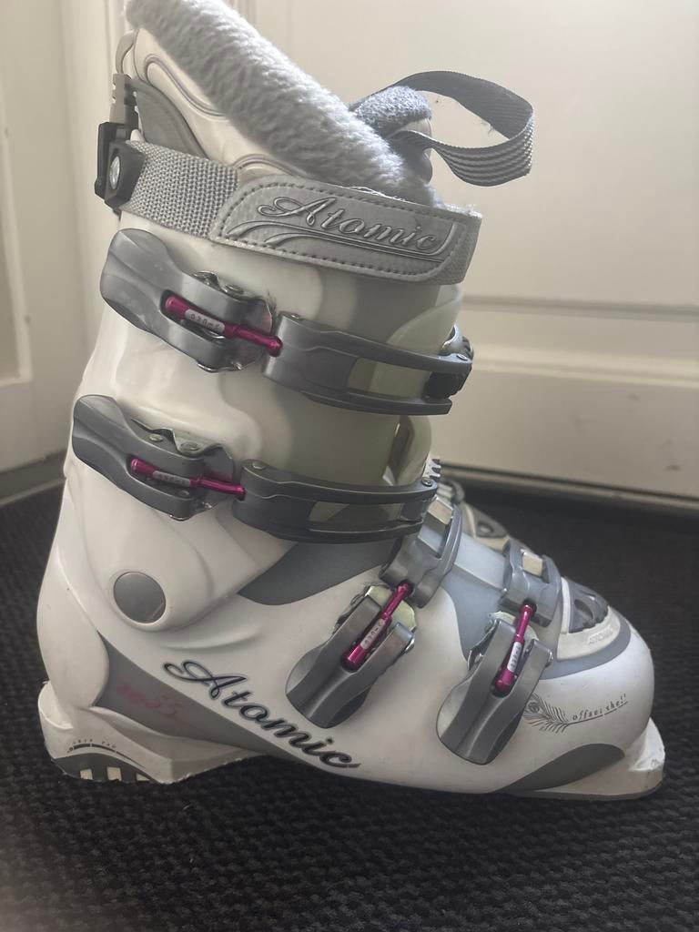 Atomic Skischoenen Wit met Roze maat 38 Stijlvol, Ophalen, 160 tot 180 cm, Gebruikt, Schoenen
