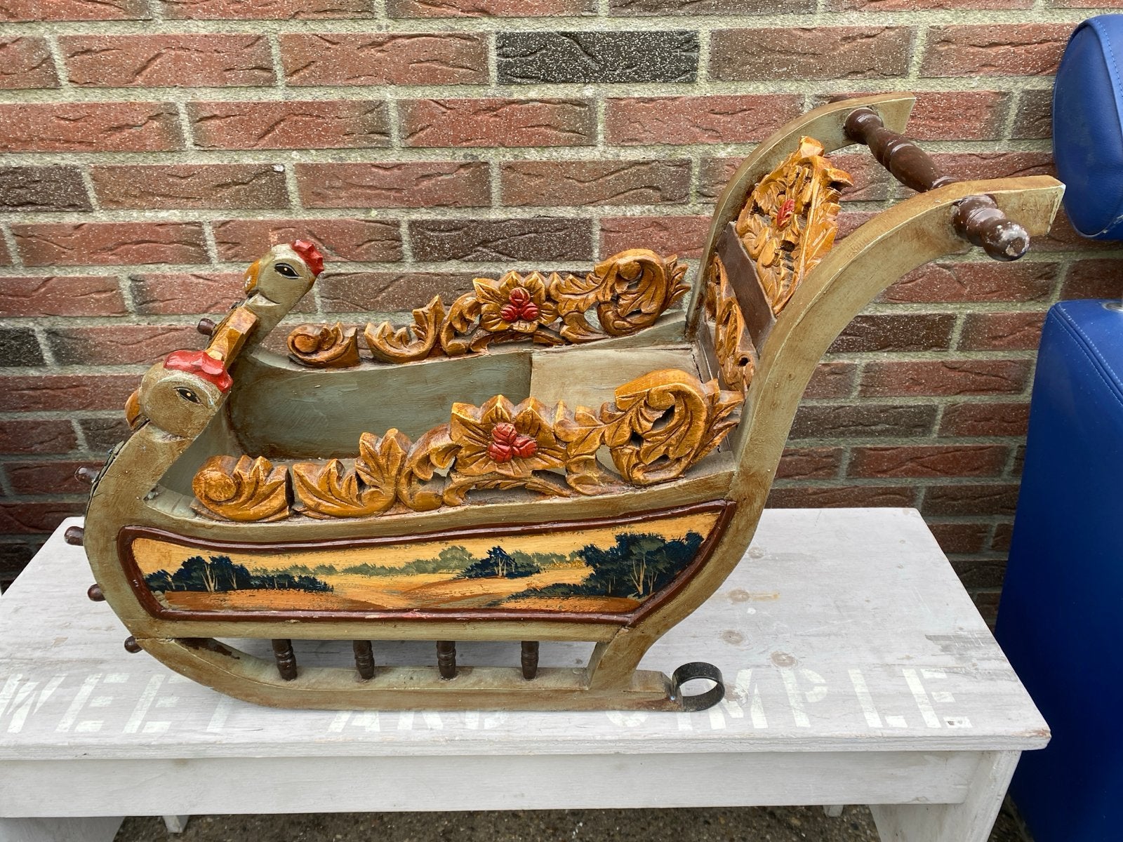 Decoratieve houten slee met houtsnijwerk en schildering, Ophalen of Verzenden