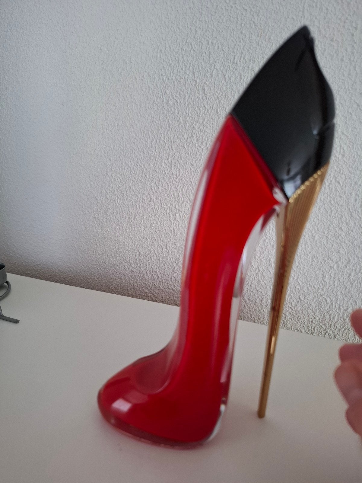 carolina herrera verry good girl 80 ml
nog 55 ml in de fles, Ophalen of Verzenden, Zo goed als nieuw