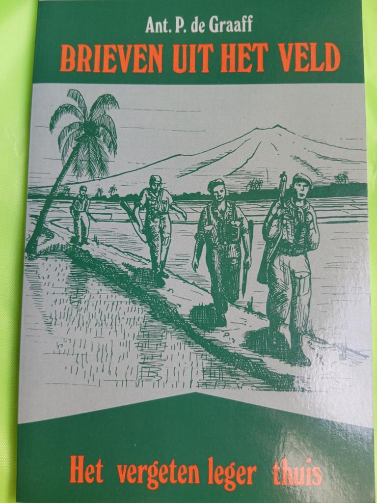"Brieven uit het veld: het vergeten leger thuis" van, Boeken, Ophalen, Tweede Wereldoorlog, Zo goed als nieuw