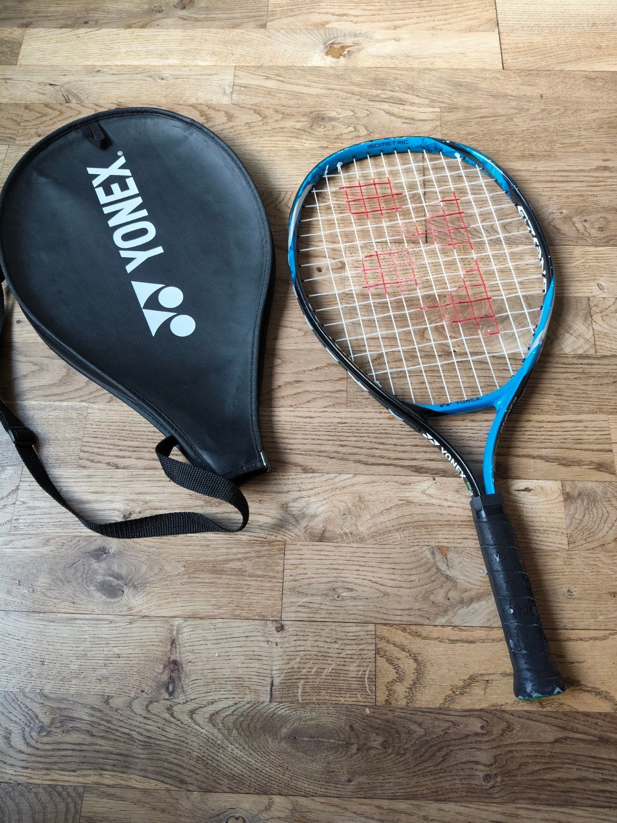 Yonex Tennisracket met hoes - Ideaal voor beginners, Gebruikt, Racket, Ophalen, L2