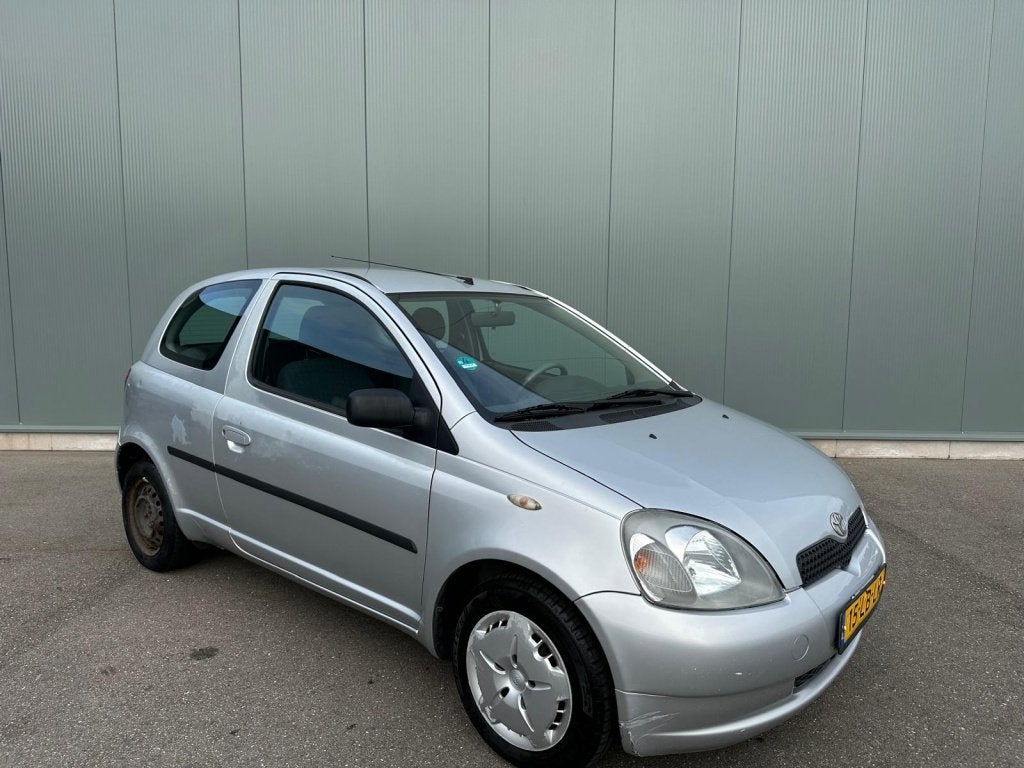 Toyota Yaris 1.3-16V VVT-i YORIN AIRCO !, Auto's, 31 €/maand, 4 cilinders, 400 kg, Origineel Nederlands