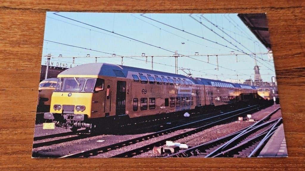 Foto TREIN NS Nederlandse Spoorwegen Dubbeldekker DDM, Verzenden, Gebruikt, Trein, Overige typen