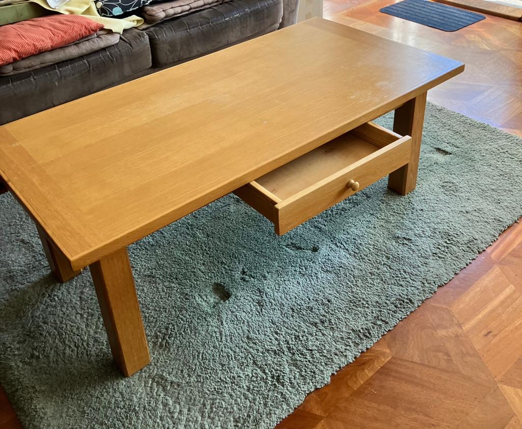 Grenen salon tafel, Huis en Inrichting, Ophalen, 100 tot 150 cm, 50 tot 100 cm, Zo goed als nieuw