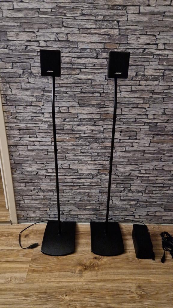Bose 300 Invisible Surround Speakers Met Originele Vloerstan, Ophalen of Verzenden, Zo goed als nieuw, Bose, 120 watt of meer