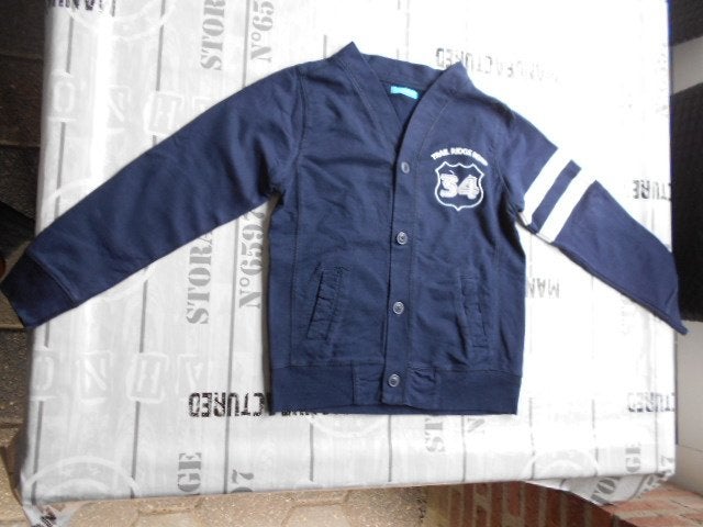 Hema vest mt 122-128, Trui of Vest, Ophalen of Verzenden, Zo goed als nieuw, Hema