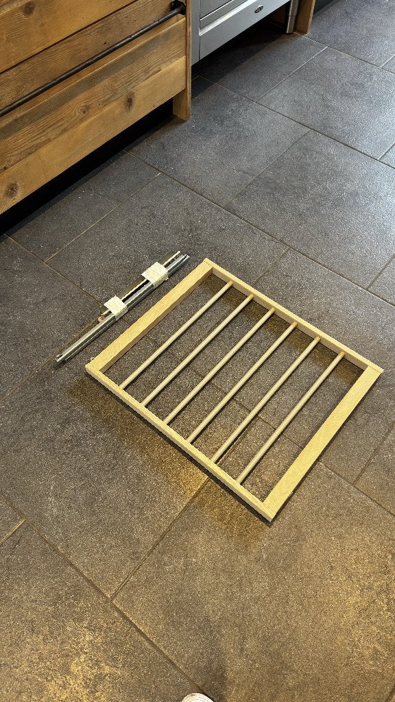 IKEA PAX/KOMPLEMENT Uittrekbare broekhanger Eiken 75x58, Ophalen, 50 tot 100 cm, Zo goed als nieuw, Minder dan 100 cm