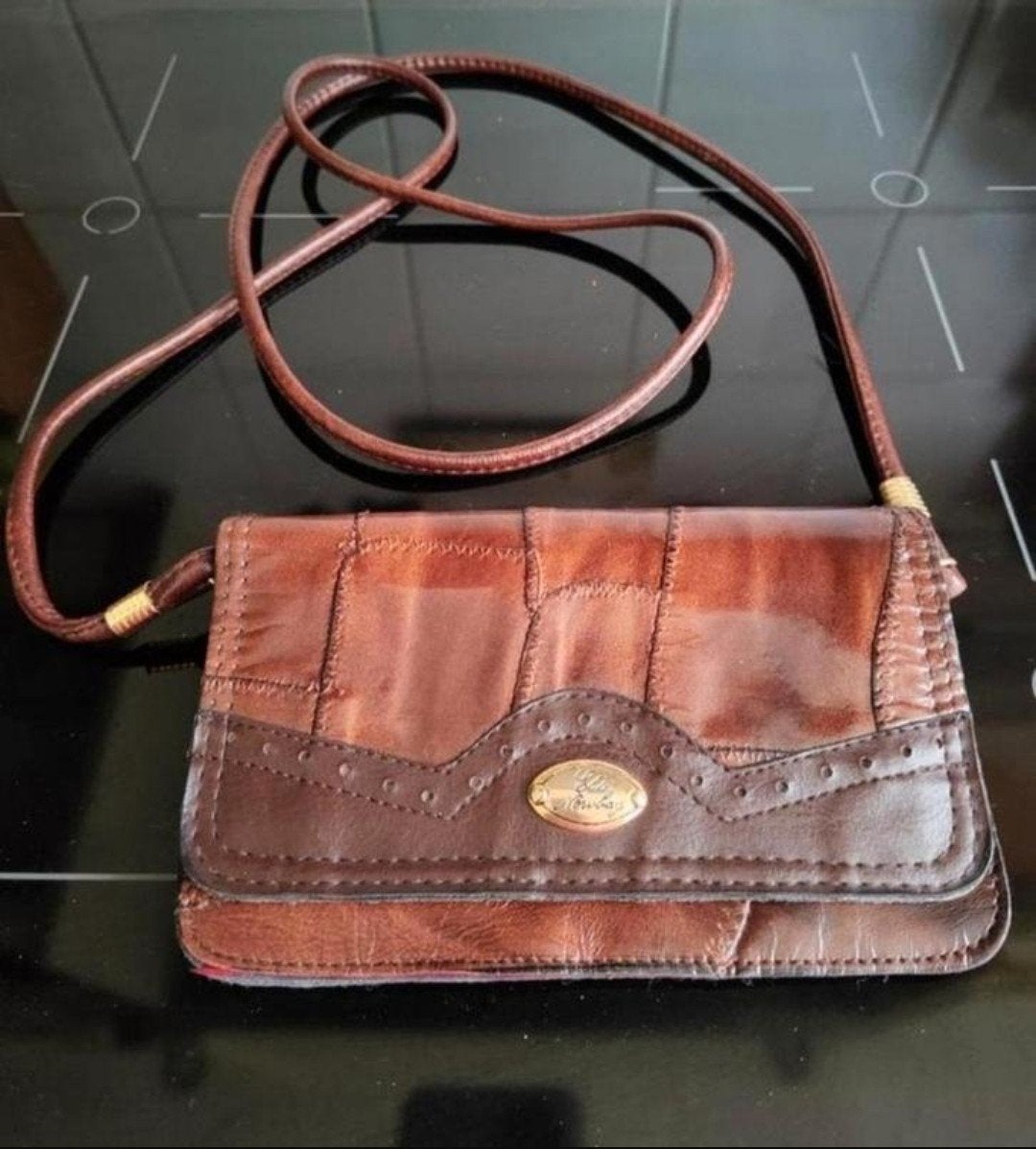 Elite Newbag compact bruin leren schoudertasje, 11x17 cm, Ophalen of Verzenden, Zo goed als nieuw, Bruin, Schoudertasje