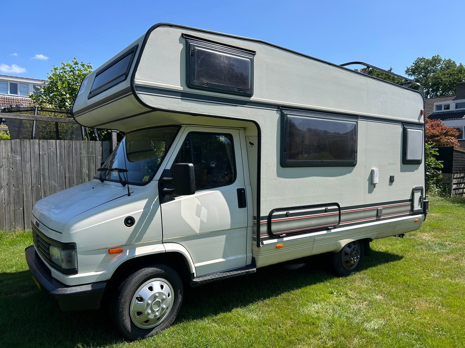 Peugeot J5 Bürstner camper (1991) – betrouwbaar en met turbo, Caravans en Kamperen, Campers, Alkoof, 6 tot 7 meter, Particulier