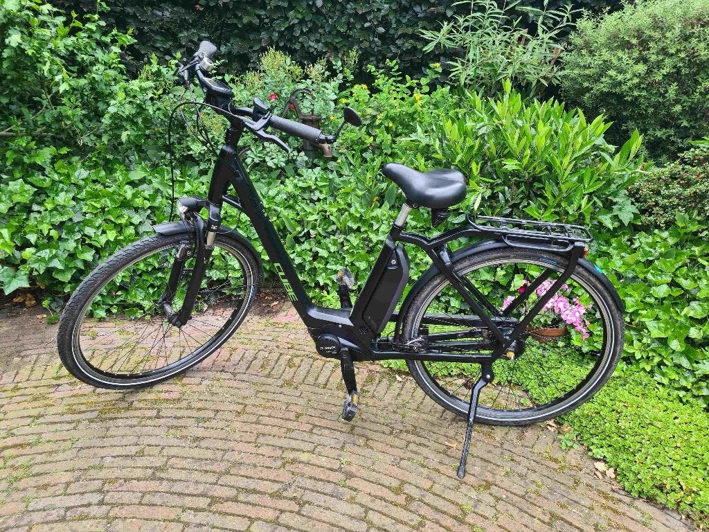 Cube Town Hybrid, Hobby en Vrije tijd, Overige Hobby en Vrije tijd, Zo goed als nieuw, Ophalen