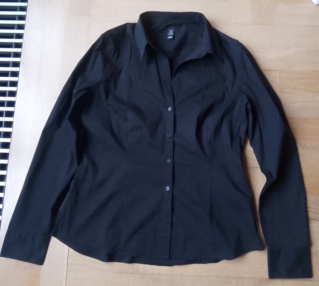 Zwarte blouse maat 42, H&M, Zwart, Maat 42/44 (L), Ophalen of Verzenden