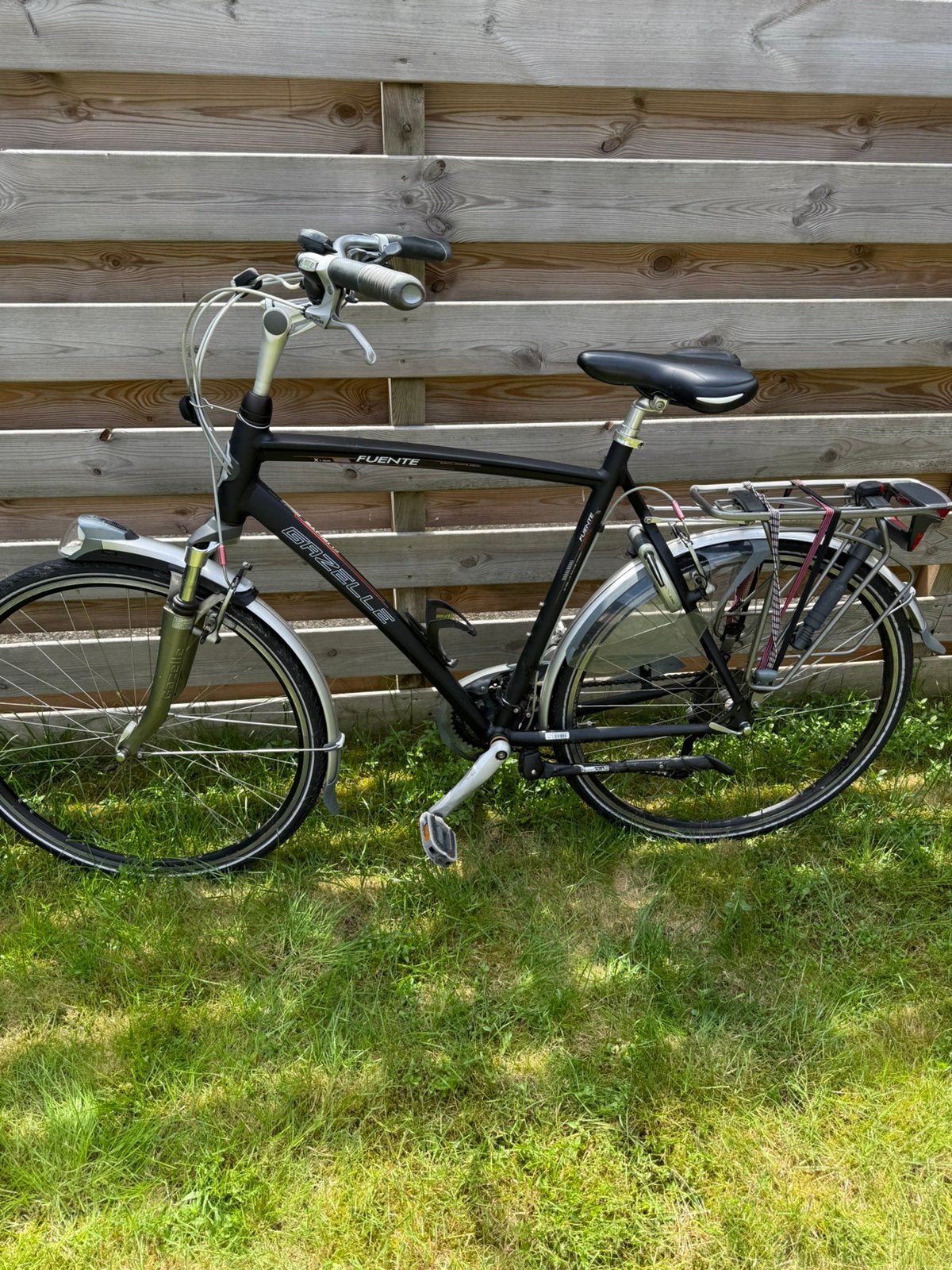 Gazelle fuente matzwart  zeer netjes en heel weinig gebruikt, Ophalen, Versnellingen, Zo goed als nieuw, 61 tot 65 cm